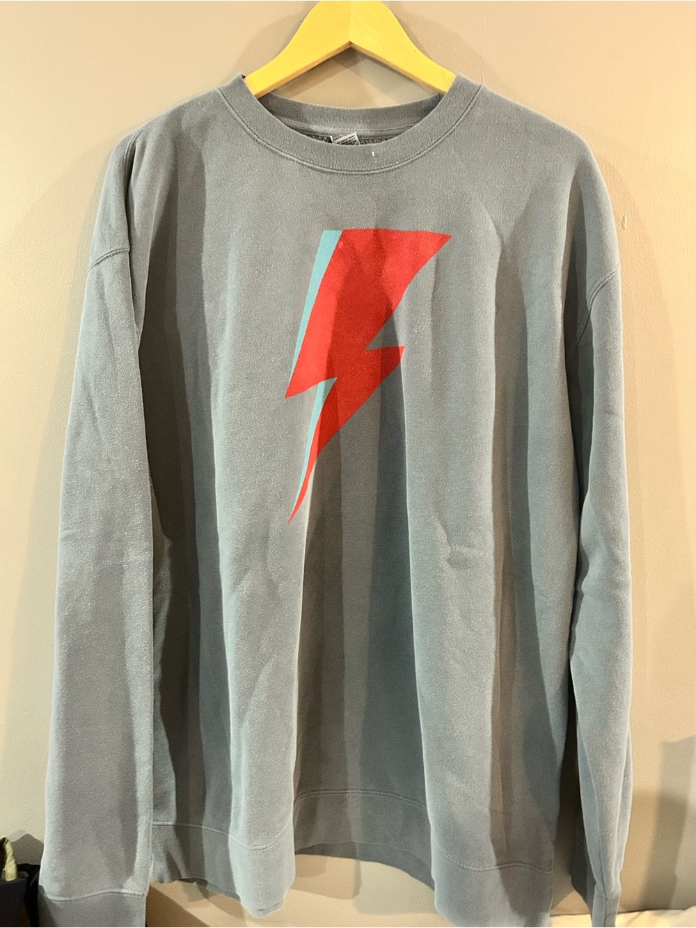 Men's Gray Crewneck Sweatshirt with Red Lightning Graphic Grateful Dead